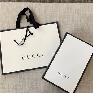 Large Gucci Magnetic Box + Gift Bag